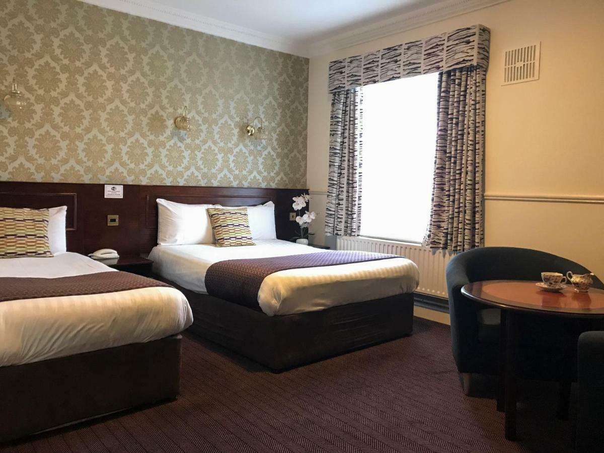Club House Hotel Kilkenny Esterno foto